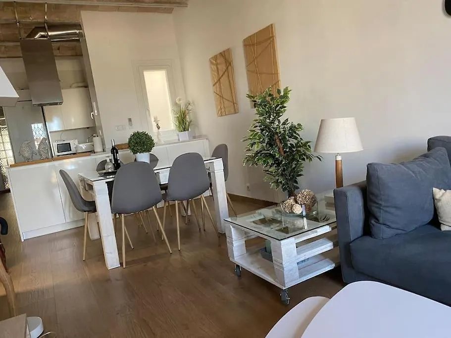 Fantastico Tarragona Corsini Apartment-1, en el centro con parking España